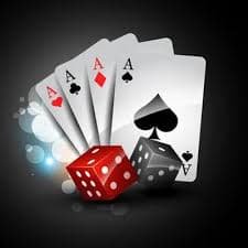 Kartu terbuka dalam suasana kasino
